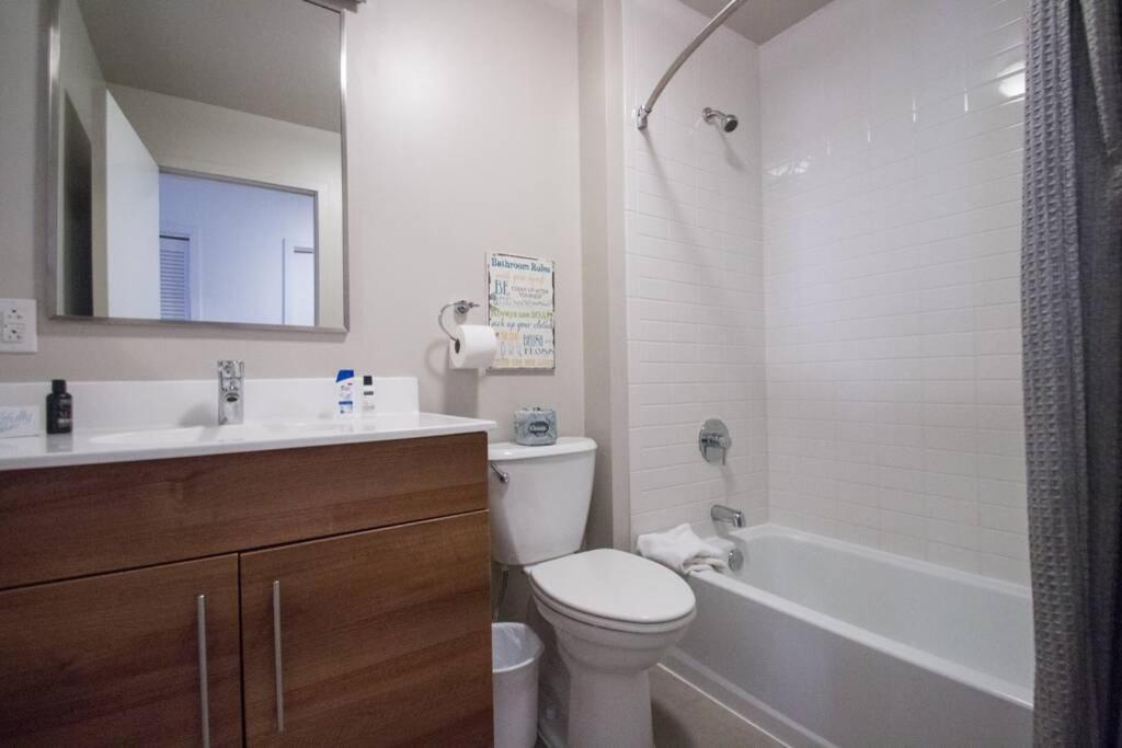 Apartamento Newly Renovated 2br 2ba 1000ft The Arch, Doorman *